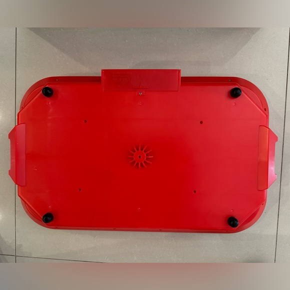 VTG Jr. Air Slammers Hockey Table-Top Battery Game by: Hilco - Picture 4 of 5